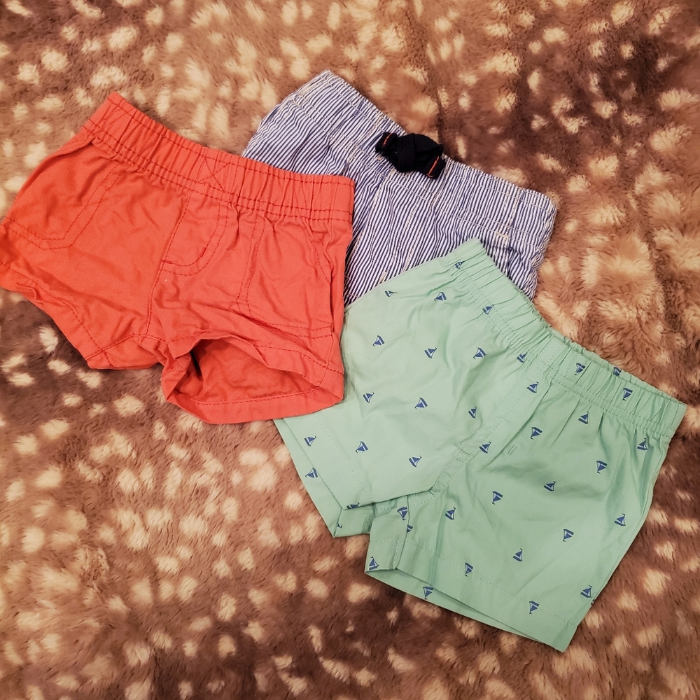 Carter's Bundle, 3 Pairs of Shorts, Elastic Band, Various patterns, 3 Month Boy